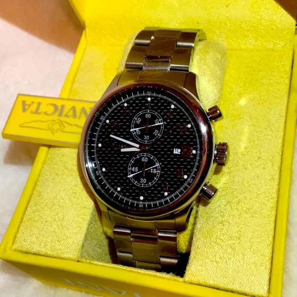 ⌚️INVICTA®Black & StainlessSteel SilverWatch⌚️Retails $799 If you Know You Know